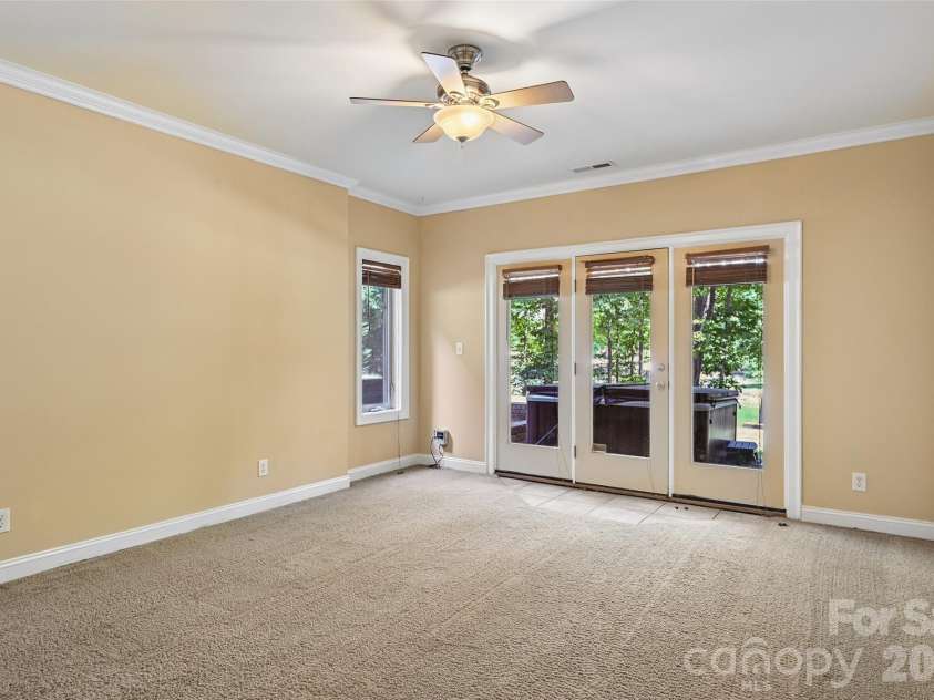 304 Catawba Crest Lane, Clover, SC 29710.  MLS# CAR4381723, YatesRealty ID 22860. 