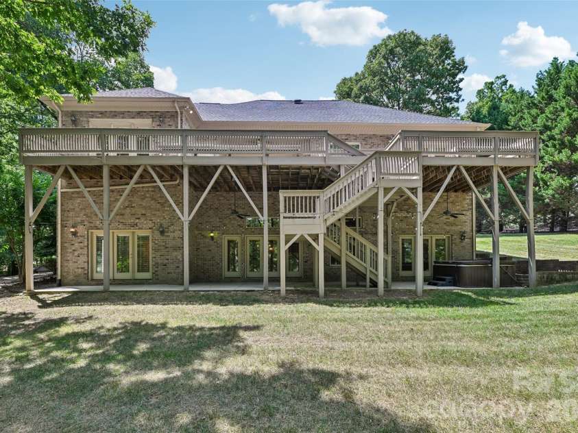 304 Catawba Crest Lane, Clover, SC 29710.  MLS# CAR4381723, YatesRealty ID 22860. 
