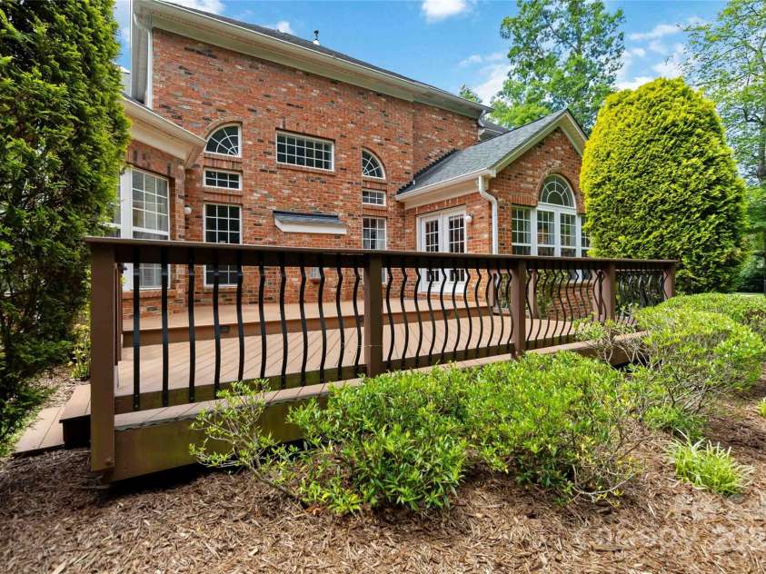 7302 Yellowhorn Trail, Waxhaw, NC 28173.  MLS# CAR4245057, YatesRealty ID 22861. 