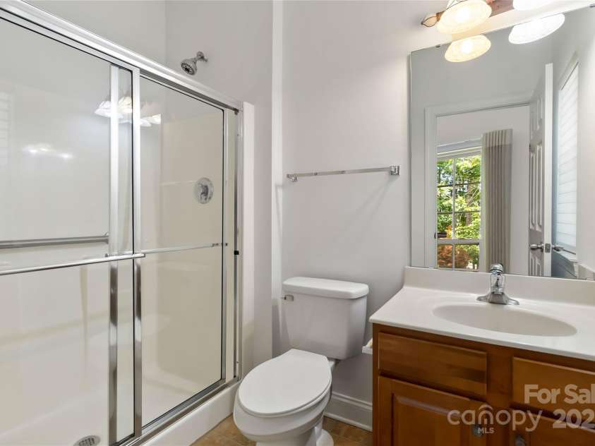 7302 Yellowhorn Trail, Waxhaw, NC 28173.  MLS# CAR4245057, YatesRealty ID 22861. Full bath off Second bedroom on main floor