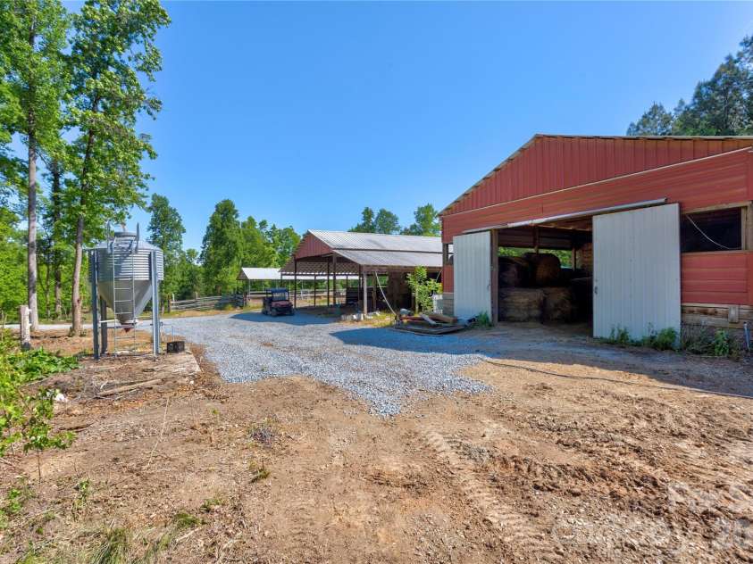 7611 Mount Olive Road, Concord, NC 28025.  MLS# CAR4378883, YatesRealty ID 22861. Barns