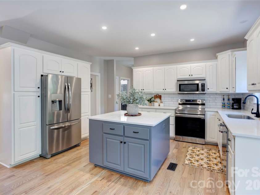 7611 Mount Olive Road, Concord, NC 28025.  MLS# CAR4378883, YatesRealty ID 22861. New Paint and backsplash; completely rehabbed