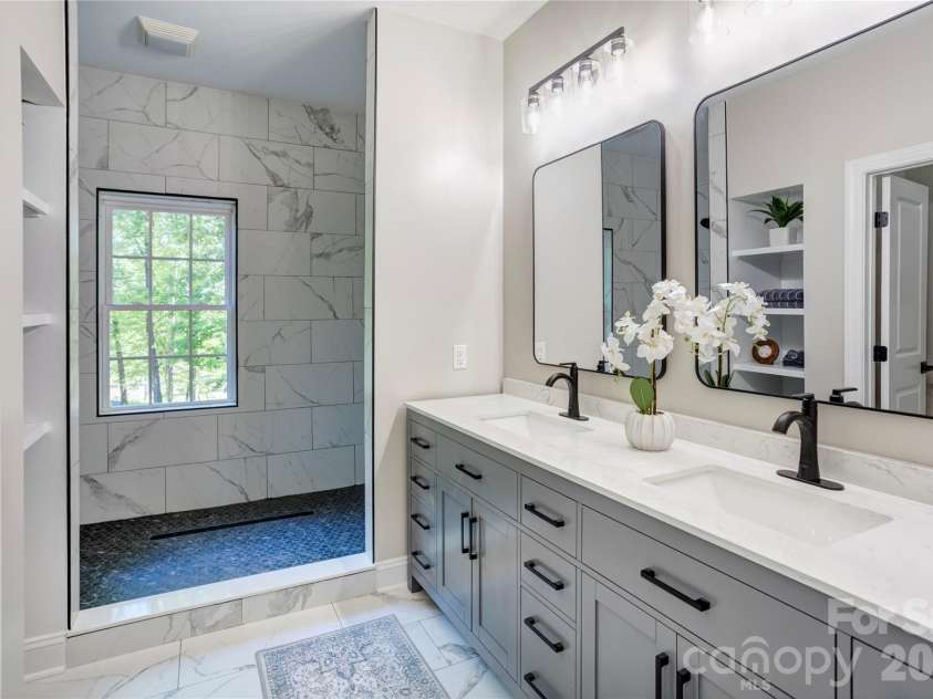 7611 Mount Olive Road, Concord, NC 28025.  MLS# CAR4378883, YatesRealty ID 22861. Renovated primary bath