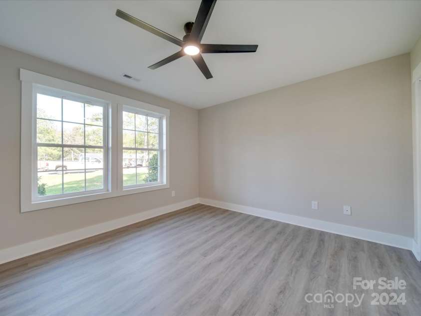 40 Ridgecrest Avenue, Peachland, NC 28133.  MLS# CAR4188767, YatesRealty ID 22862. Rd bedroom