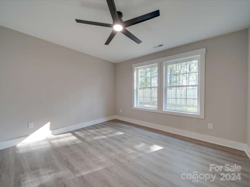 40 Ridgecrest Avenue, Peachland, NC 28133.  MLS# CAR4188767, YatesRealty ID 22862. Secondary bedroom