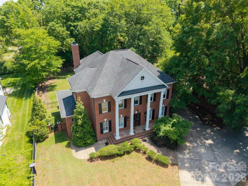 5511 Carmel Road, Charlotte, NC 28226.  MLS# CAR4382196, YatesRealty ID 22864. 