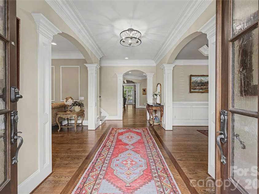 5511 Carmel Road, Charlotte, NC 28226.  MLS# CAR4382196, YatesRealty ID 22864. 