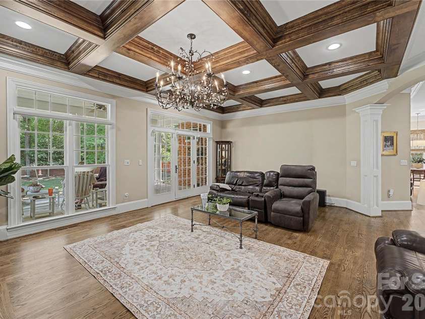 5511 Carmel Road, Charlotte, NC 28226.  MLS# CAR4382196, YatesRealty ID 22864. 