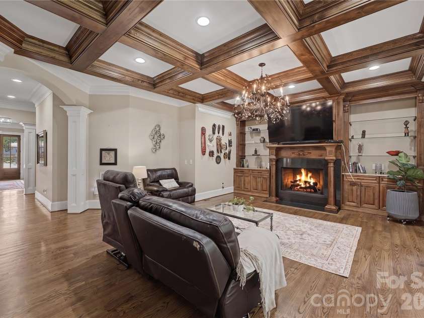 5511 Carmel Road, Charlotte, NC 28226.  MLS# CAR4382196, YatesRealty ID 22864. 