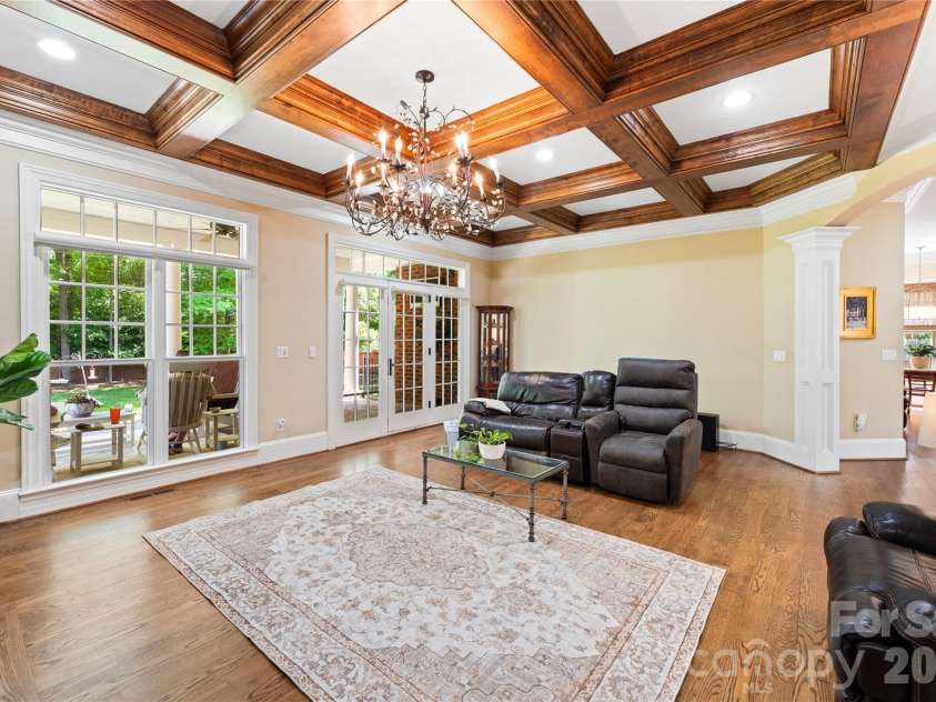 5511 Carmel Road, Charlotte, NC 28226.  MLS# CAR4382196, YatesRealty ID 22864. 