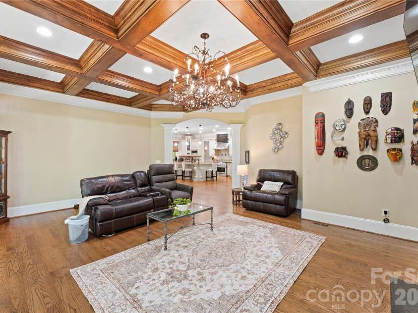 5511 Carmel Road, Charlotte, NC 28226.  MLS# CAR4382196, YatesRealty ID 22864. 