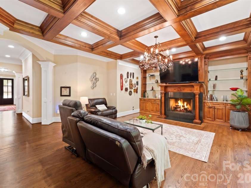 5511 Carmel Road, Charlotte, NC 28226.  MLS# CAR4382196, YatesRealty ID 22864. 