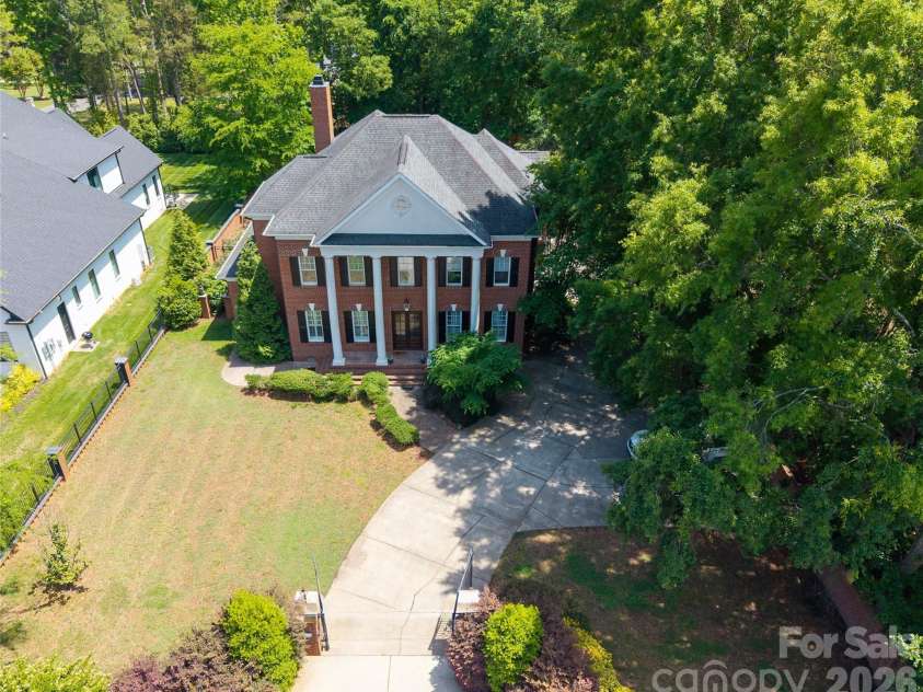 5511 Carmel Road, Charlotte, NC 28226.  MLS# CAR4382196, YatesRealty ID 22864. 