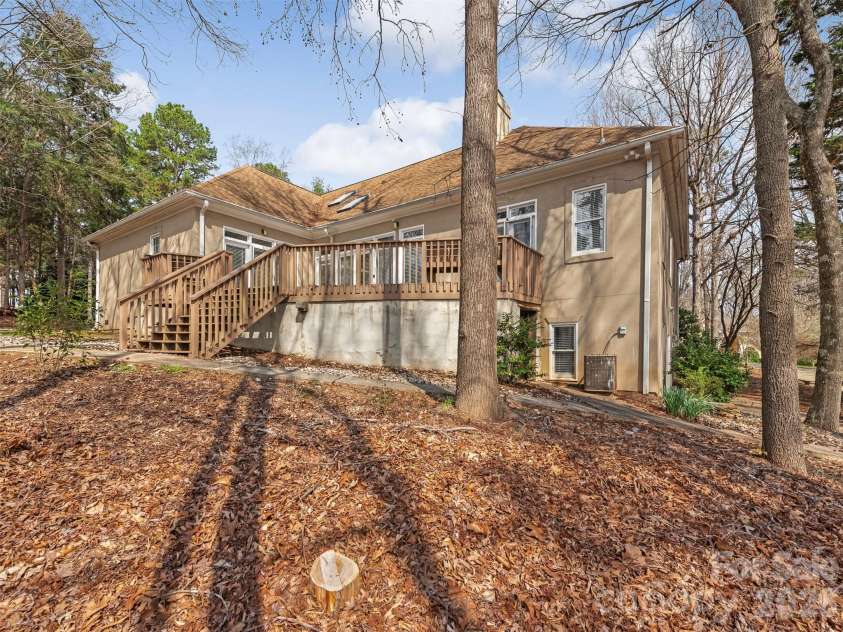 4148 Old Course Drive, Charlotte, NC 28277.  MLS# CAR4355067, YatesRealty ID 22865. 