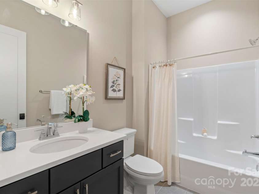 8680 Sherrills Ford Road, Sherrills Ford, NC 28673.  MLS# CAR4272451, YatesRealty ID 22865. 