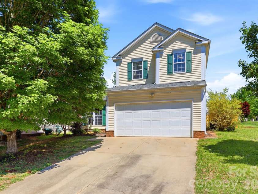 1007 Great Falls Drive, Monroe, NC 28110.  MLS# CAR4382454, YatesRealty ID 22866. Front view