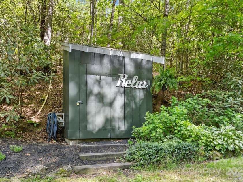 3147 Old US 25 Highway, Zirconia, NC 28790.  MLS# CAR4261483, YatesRealty ID 22867. 