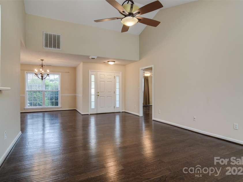 395 Running Briar Road, Fletcher, NC 28732.  MLS# CAR4272017, YatesRealty ID 22868. 