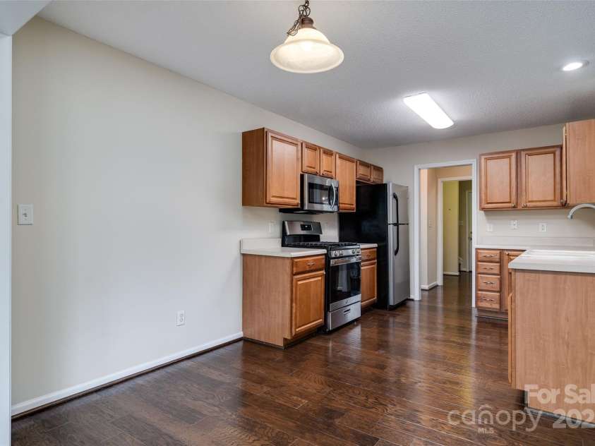 395 Running Briar Road, Fletcher, NC 28732.  MLS# CAR4272017, YatesRealty ID 22868. 