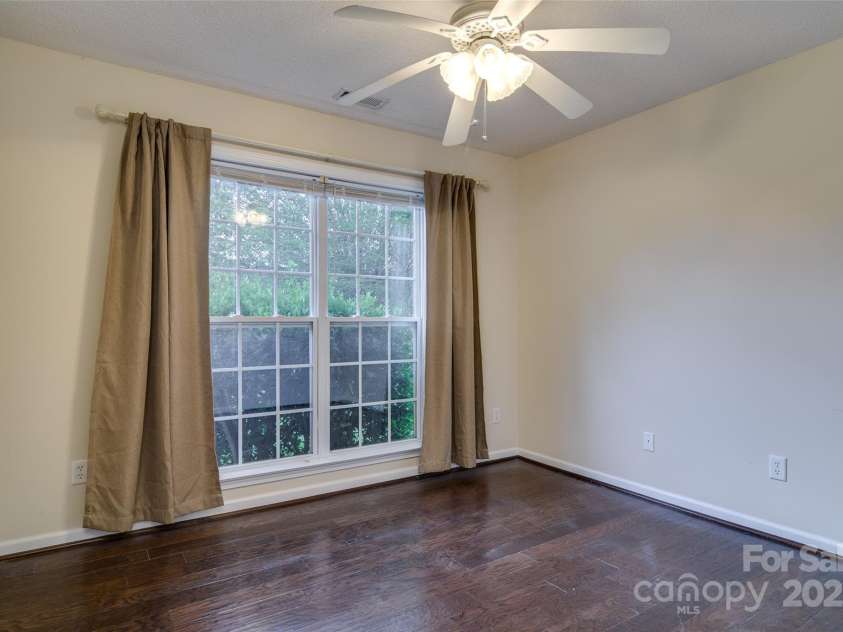 395 Running Briar Road, Fletcher, NC 28732.  MLS# CAR4272017, YatesRealty ID 22868. 