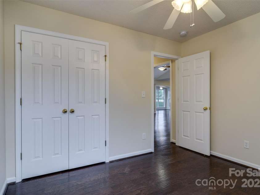 395 Running Briar Road, Fletcher, NC 28732.  MLS# CAR4272017, YatesRealty ID 22868. 