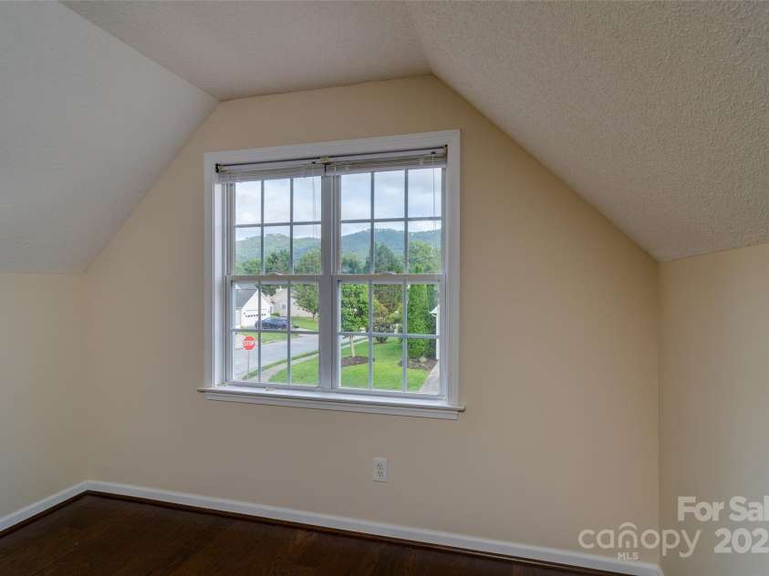 395 Running Briar Road, Fletcher, NC 28732.  MLS# CAR4272017, YatesRealty ID 22868. 