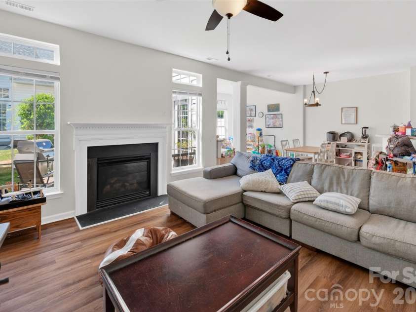 418 Nicklaus Lane, Fort Mill, SC 29715.  MLS# CAR4377467, YatesRealty ID 22868. 