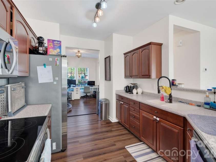418 Nicklaus Lane, Fort Mill, SC 29715.  MLS# CAR4377467, YatesRealty ID 22868. 