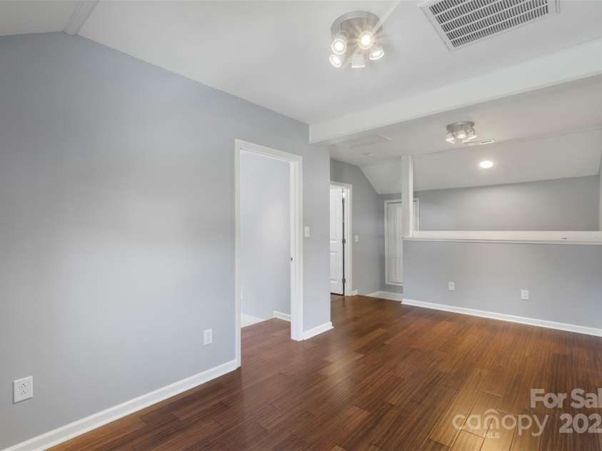 202 Glenn Avenue, Kannapolis, NC 28081.  MLS# CAR4268329, YatesRealty ID 22869. 