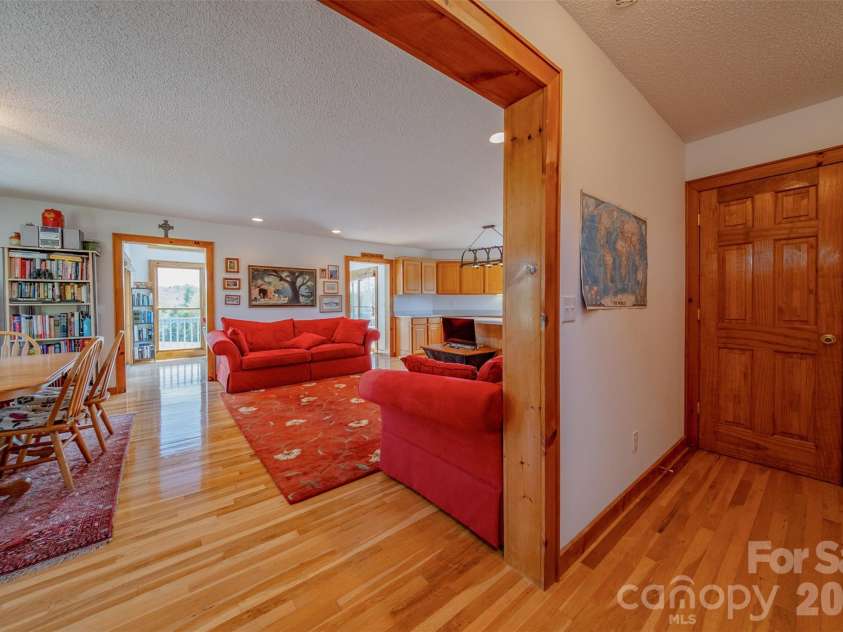 216 Deer Track Lane, Sparta, NC 28675.  MLS# CAR4375464, YatesRealty ID 22869. 