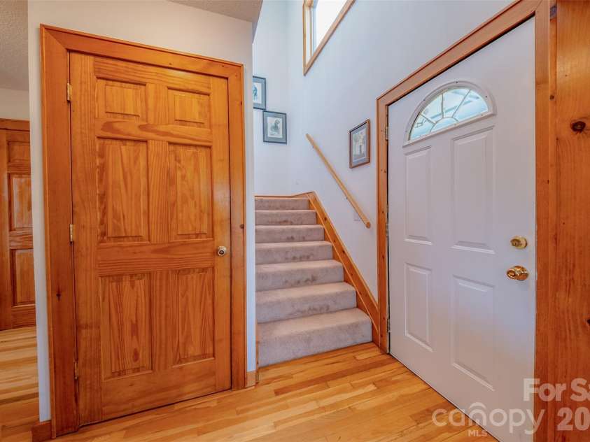 216 Deer Track Lane, Sparta, NC 28675.  MLS# CAR4375464, YatesRealty ID 22869. 