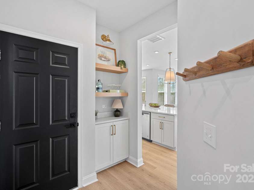 2253 Masons Bend Drive, Fort Mill, SC 29708.  MLS# CAR4332327, YatesRealty ID 2287. 