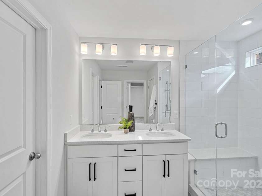 2253 Masons Bend Drive, Fort Mill, SC 29708.  MLS# CAR4332327, YatesRealty ID 2287. 