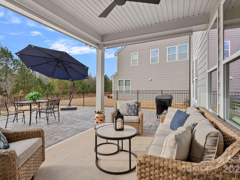 2253 Masons Bend Drive, Fort Mill, SC 29708.  MLS# CAR4332327, YatesRealty ID 2287. 