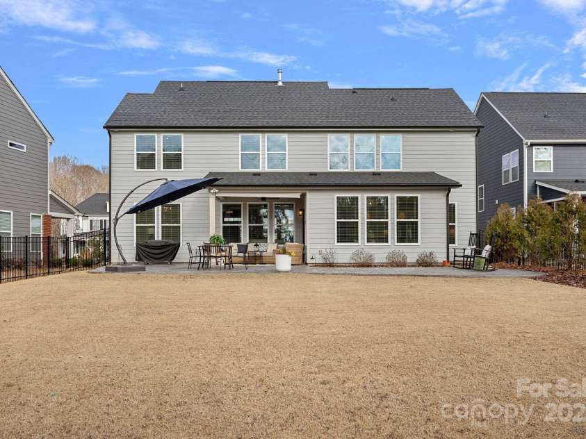 2253 Masons Bend Drive, Fort Mill, SC 29708.  MLS# CAR4332327, YatesRealty ID 2287. 