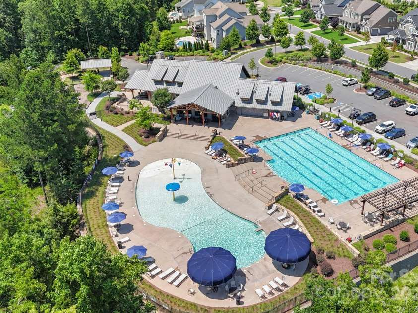 2253 Masons Bend Drive, Fort Mill, SC 29708.  MLS# CAR4332327, YatesRealty ID 2287. 