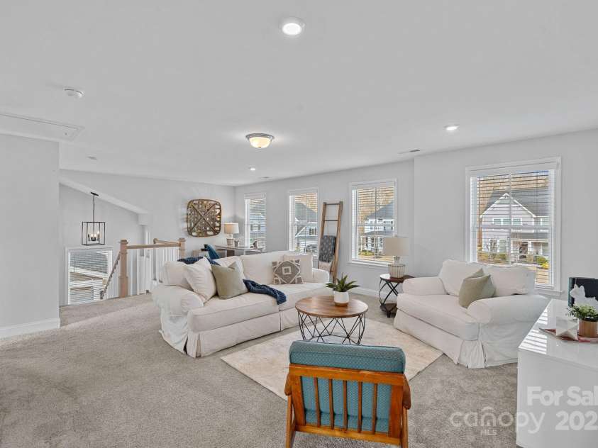 2253 Masons Bend Drive, Fort Mill, SC 29708.  MLS# CAR4332327, YatesRealty ID 2287. Loft