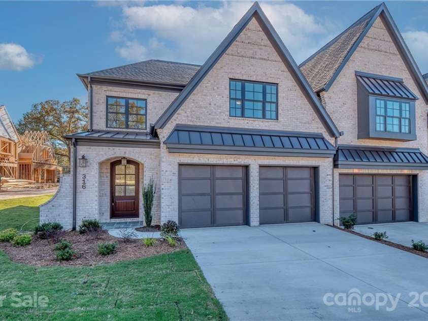317 Audrey Place, Charlotte, NC 28226.  MLS# CAR3741740, YatesRealty ID 2287. 