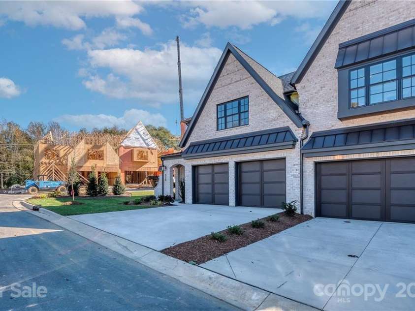 317 Audrey Place, Charlotte, NC 28226.  MLS# CAR3741740, YatesRealty ID 2287. 