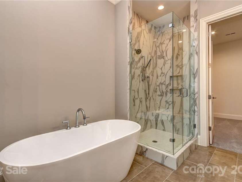 317 Audrey Place, Charlotte, NC 28226.  MLS# CAR3741740, YatesRealty ID 2287. 