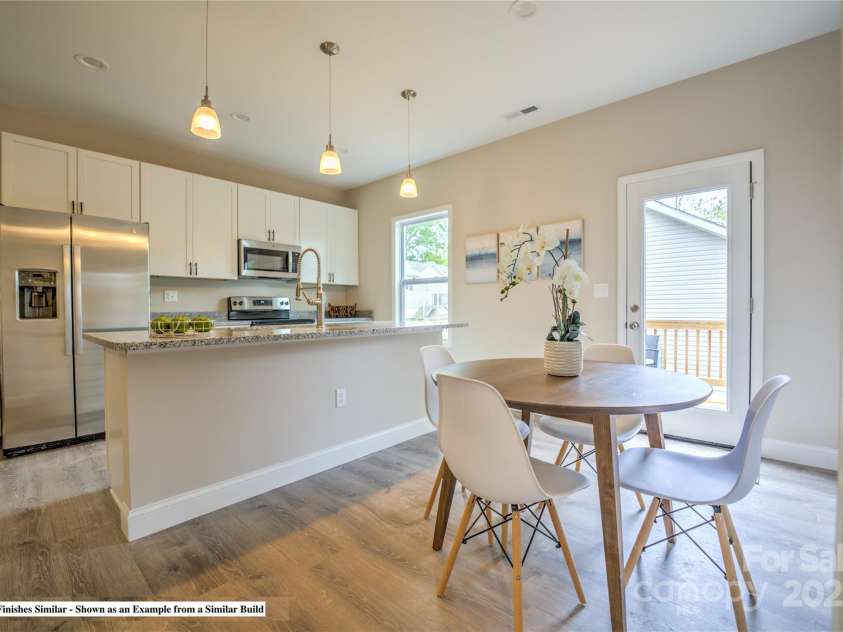 396 Deaverview Road, Asheville, NC 28806.  MLS# CAR4270512, YatesRealty ID 2287. 