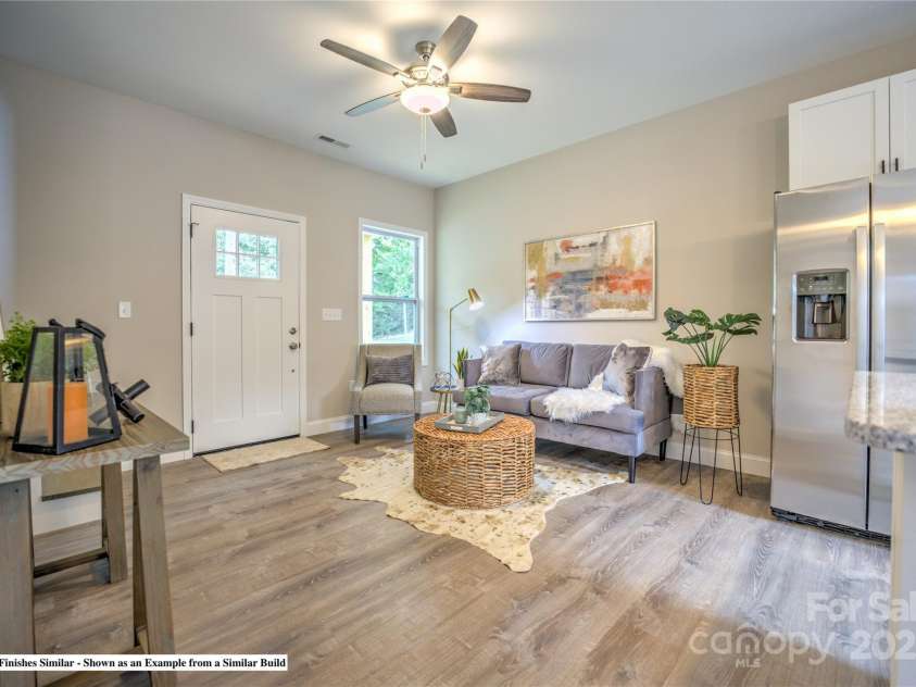 396 Deaverview Road, Asheville, NC 28806.  MLS# CAR4270512, YatesRealty ID 2287. 