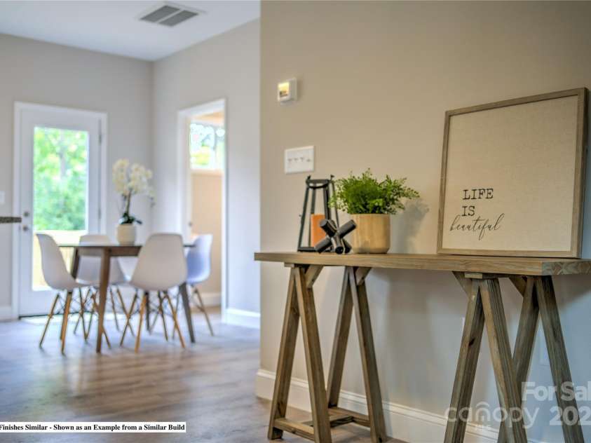 396 Deaverview Road, Asheville, NC 28806.  MLS# CAR4270512, YatesRealty ID 2287. 