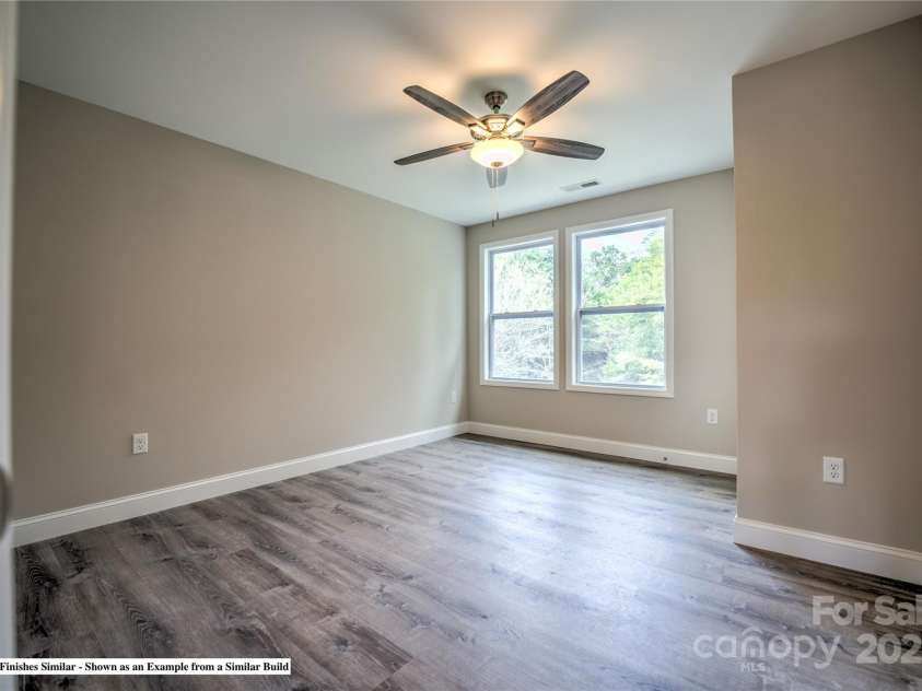 396 Deaverview Road, Asheville, NC 28806.  MLS# CAR4270512, YatesRealty ID 2287. 
