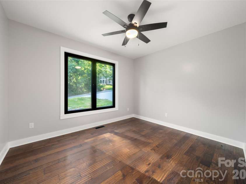 61 Bamboo Trail, Candler, NC 28715.  MLS# CAR4394352, YatesRealty ID 22870. 