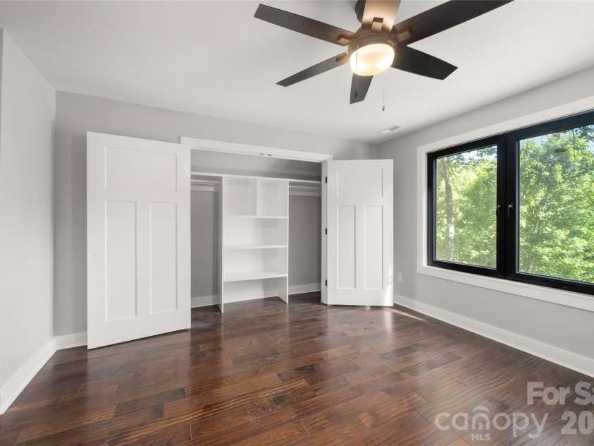 61 Bamboo Trail, Candler, NC 28715.  MLS# CAR4394352, YatesRealty ID 22870. 