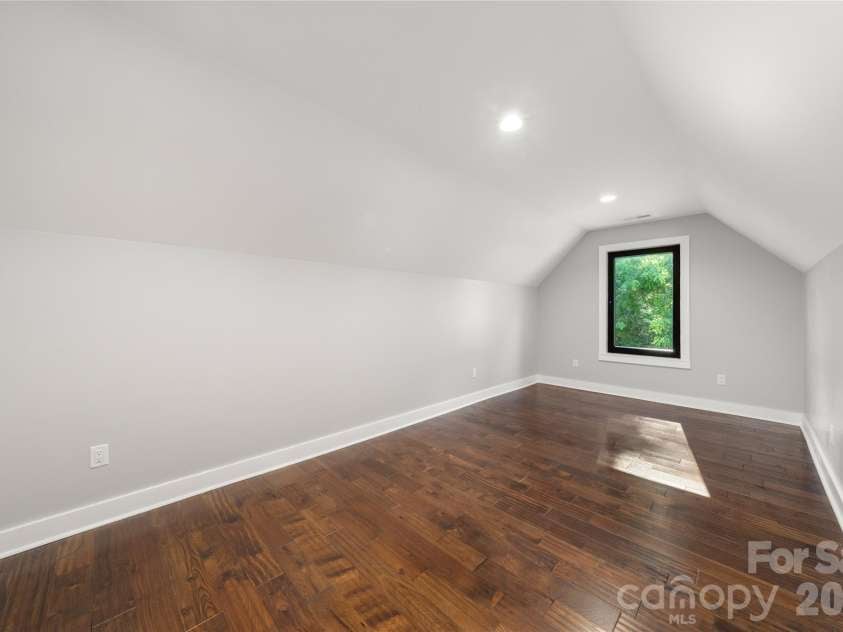 61 Bamboo Trail, Candler, NC 28715.  MLS# CAR4394352, YatesRealty ID 22870. 