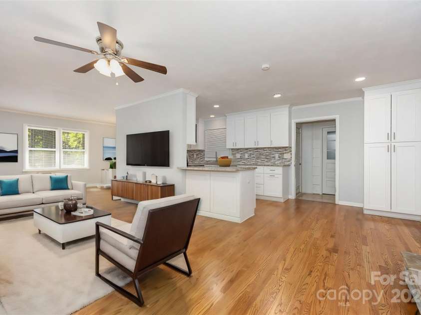 805 Rowan Avenue Extension, Spencer, NC 28159.  MLS# CAR4150960, YatesRealty ID 22870. 