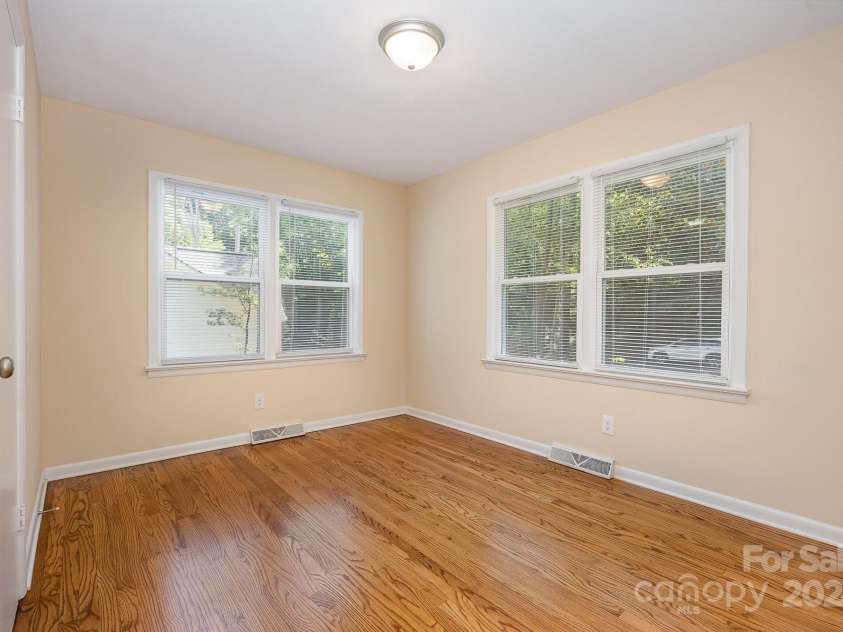 805 Rowan Avenue Extension, Spencer, NC 28159.  MLS# CAR4150960, YatesRealty ID 22870. 