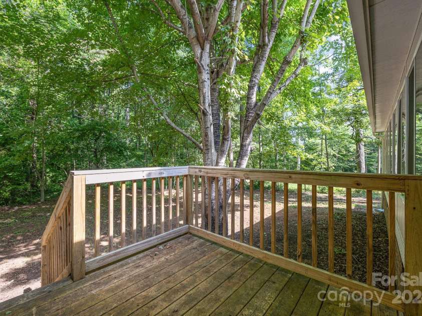 805 Rowan Avenue Extension, Spencer, NC 28159.  MLS# CAR4150960, YatesRealty ID 22870. 